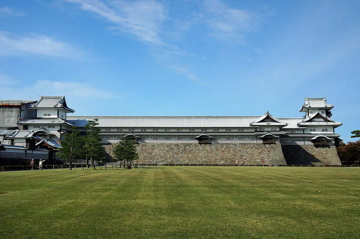 A full view of Kanazawa Castle's white-walled buildings