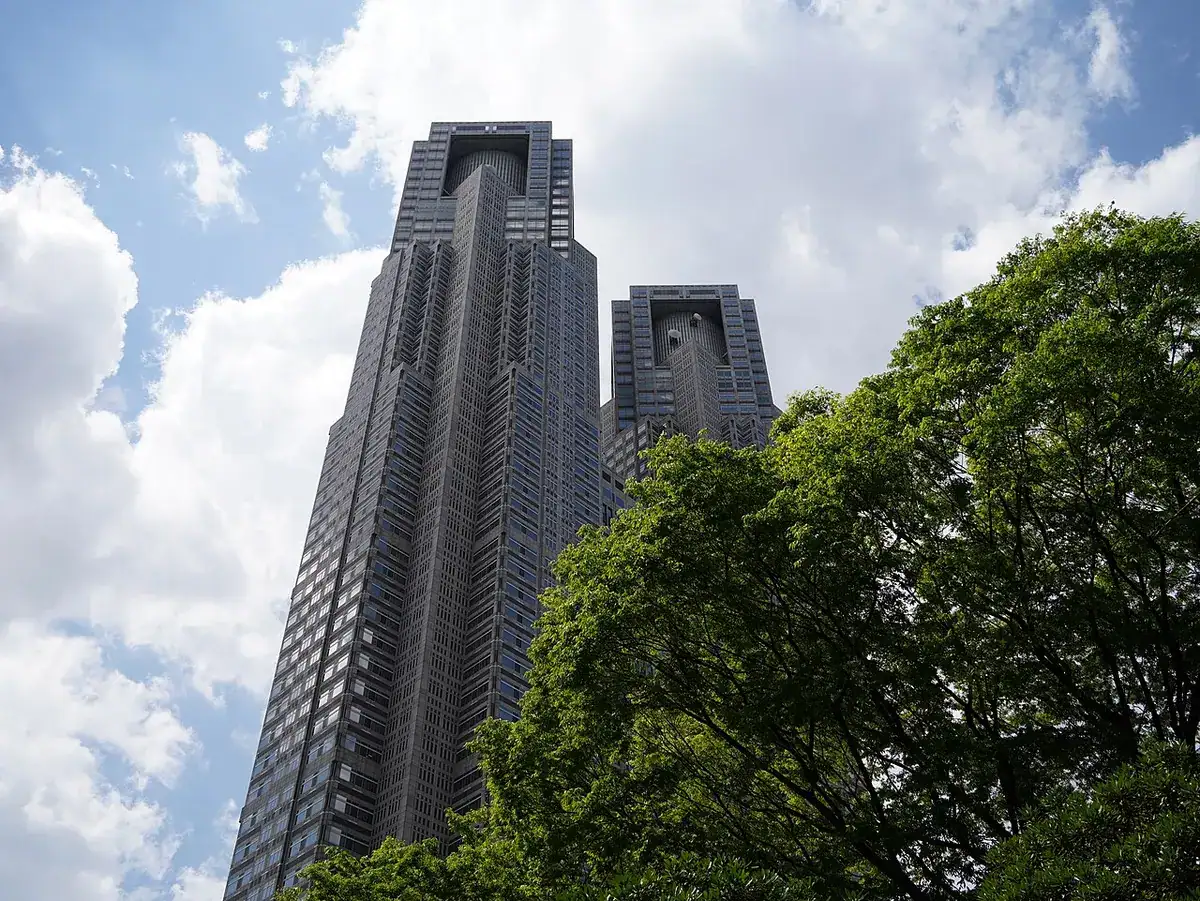 The twin towers of the Tokyo Metropolitan Government Building seen from the Shinjuku NS Building.